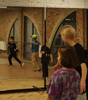 Різдвяна арттерапія, табата, кіно: безкоштовні події для львівської молоді цього тижня 