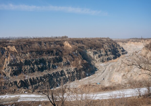 У Дніпропетровській області геологи виявили один із найстаріших згаслих вулканів на Землі - 