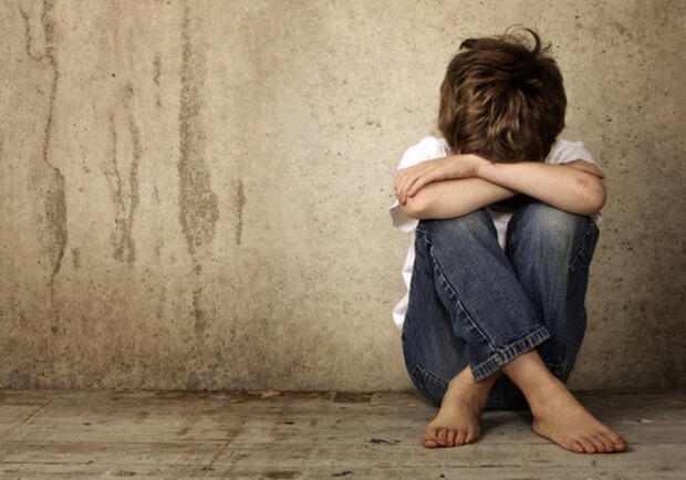 В Днепропетровской области мать снимала порно с 8-летним сыном: суд назначил наказание – 