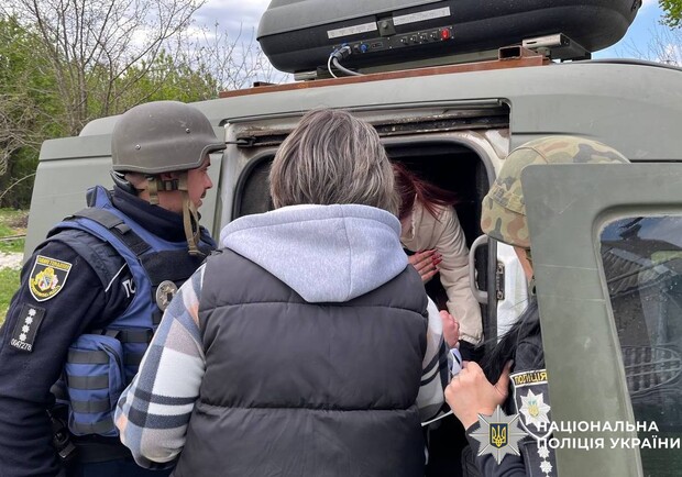 В Днепропетровской области создадут спецэкипажи полиции для эвакуации - 
