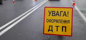 В Одесском районе легковушка сбила подростка: что с ребенком