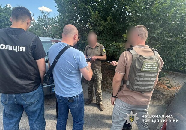 У Дніпропетровській області командир роти вимагав у військових гроші за приховування факту СЗЧ - 