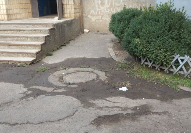В Кривом Роге коммунальщики нашли недоношенный плод в канализации - 
