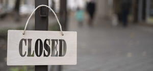 У Харкові закрилися дві торгові мережі