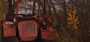 Під Харковом дрон убив тракториста