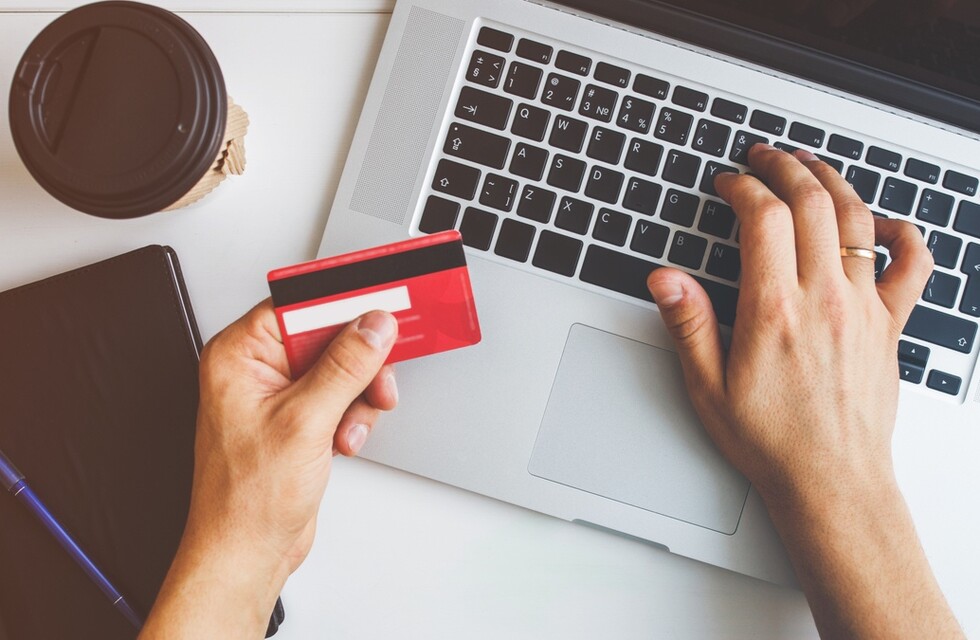 Как перевести деньги с украинской карты на польский – актуальные способы 2025 года.