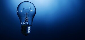 Возвращение к ограничениям: по каким графикам будут отключать свет в Одессе и области завтра