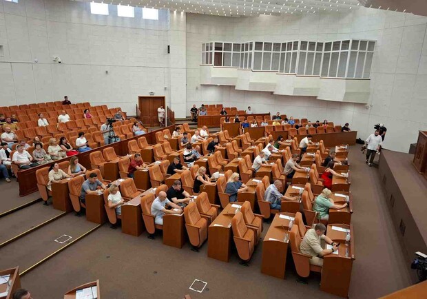 У Дніпрі заборонили публічне використання російськомовного культурного продукту 