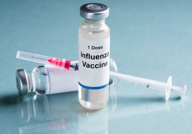 В Днепре невозможно вакцинироваться от гриппа: мэрия объяснила, почему не хватает вакцин