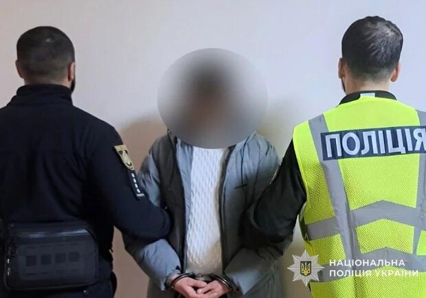 У Дніпрі чоловік напав на власну дружину під час сварки на вулиці Високовольтній