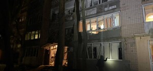 В Одеському районі внаслідок атаки дронів постраждали вісім людей: пошкоджено житловий будинок і школу