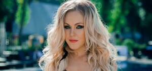 В Киеве задержали мужчину, который шантажировал певицу Елену Тополю (Alyosha) интимными видео