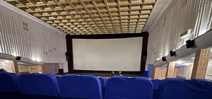 У кінотеатрі Довженка не продали квиток військовому у відпустці: коментар адміністрації