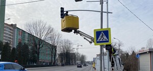 Львів підсилює світлофорну мережу додатковими блоками живлення