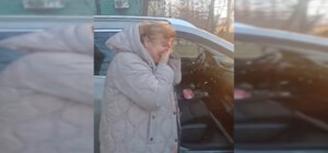 В Днепре трое неизвестных напали на женщину-судью: что сказали в ТЦК (ВИДЕО)