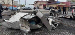 У Дніпрі під час нічної атаки пошкоджено ринок «Озерка»: що відомо та як працює центр міста