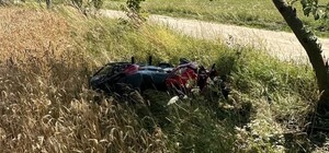 Біля Львова в'їхав у дерево і загинув 22-річний мотоцикліст: фото 