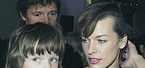 Дочь Миллы Йовович подалась в фотомодели