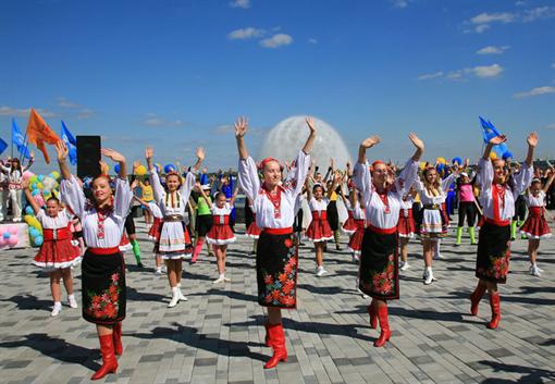 На двадцатилетие страны днепропетровцев ждет большой концерт. Фото с сайта kp.ua