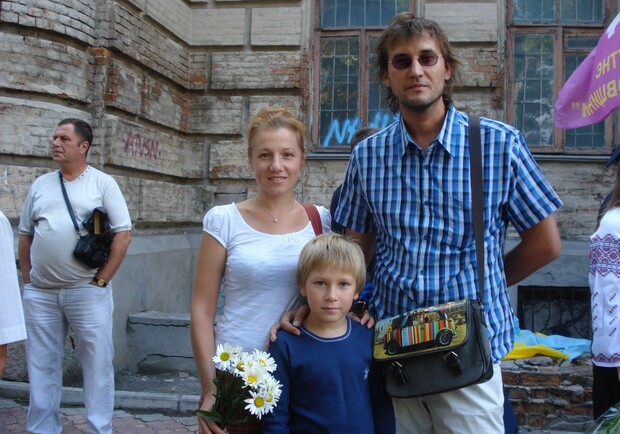 "Независимость – всегда лучше", считает семья днепропевцев. Фото автора