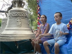 Колокола в новом храме будут исполнять гимн Днепропетровска, а управлять ими поможет компьютер. Фото с сайта kp.ua