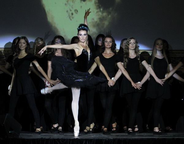 Ежегодный конкурс "Мисс студенчество" проводится в Днепропетровске с 2001 года. Фото Павла Дацковского