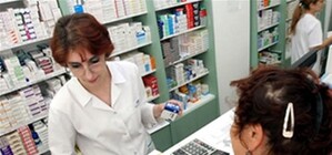 Фармацевтам запретили повышать цены на лекарства