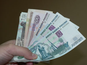 Подорожал по отношению к гривне и российский рубль. Фото с сайта kp.ua