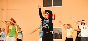 Хореограф крымских майдансеров приглашает на танец Севастополь, Харьков, Донецк и Одессу