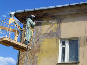 Из 6 118 тысяч жилых домов в этом году ремонт сделан в 556. Фото с сайта kp.ru