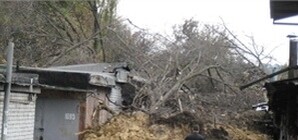 Цена оползня: власти готовы дать еще 1,5 миллиона гривен, но не знают, кому