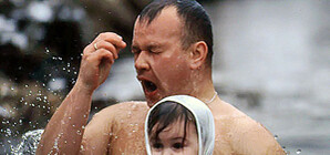 Крещенские купания: Син будет окунаться ночью, а Влад Яма считает это слишком эксремальным занятием