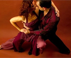 Танцы, танцы. Фото с сайта liveinternet.ru
