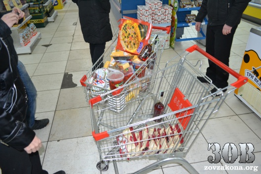 На первом месте по просрочке оказался супермаркет SPAR. Фото с сайта zovzakona.org