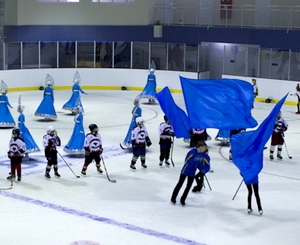 На "Ледовой арене" начнут обучать детей хоккею и фигурному катанию. Фото: Евгений Кудря, "Мост-Днепр"