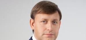 Директор луганского концерт-холла 