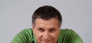 В прокуратуре думают, что Интерпол ищет Авакова