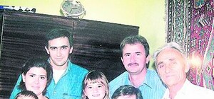 Как живут родственники влиятельных людей столицы: брат Попова работает таможенником, а Довгий скрывает свою сестру от коллег