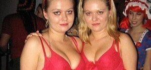 Дочки Павла Лазаренко выложили в соцсети свои откровенные фото