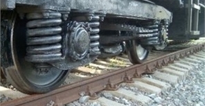 В Крыму молодая женщина выпала из поезда и погибла