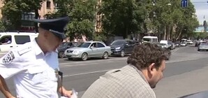 В Одессе  мажоры угрожают бойцам 