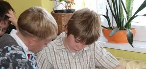 Школьная мода в Луганске: 