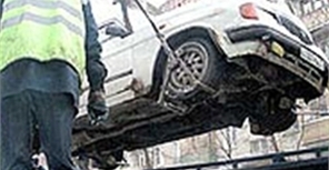 В столице брошенные машины будут отправлять на металлолом