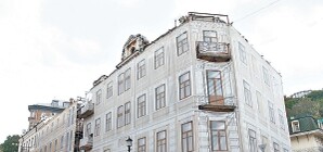 Стала известна дата завершения реконструкции Андреевского спуска