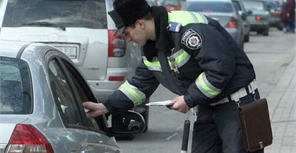 Водители должны знать свои права. Фото: auto.tsn.ua