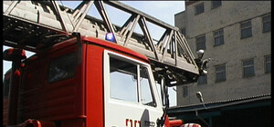 Две девушки сильно обгорели, когда тушили пожар в квартире