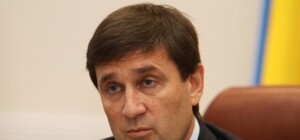 Бюрократия не пускает на дороги Донецка 90 новеньких 