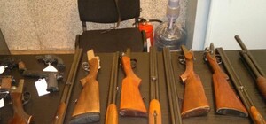 Харьковчане массово сдают ружья и боеприпасы