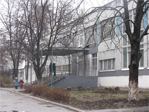 44-я школа в один момент стала самой популярной в Днепропетровске. Фото Евгении ЛИСИЦЫНОЙ