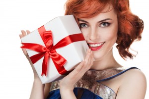 Поздравь с Рождеством друзей и знакомых / Shutterstock.com